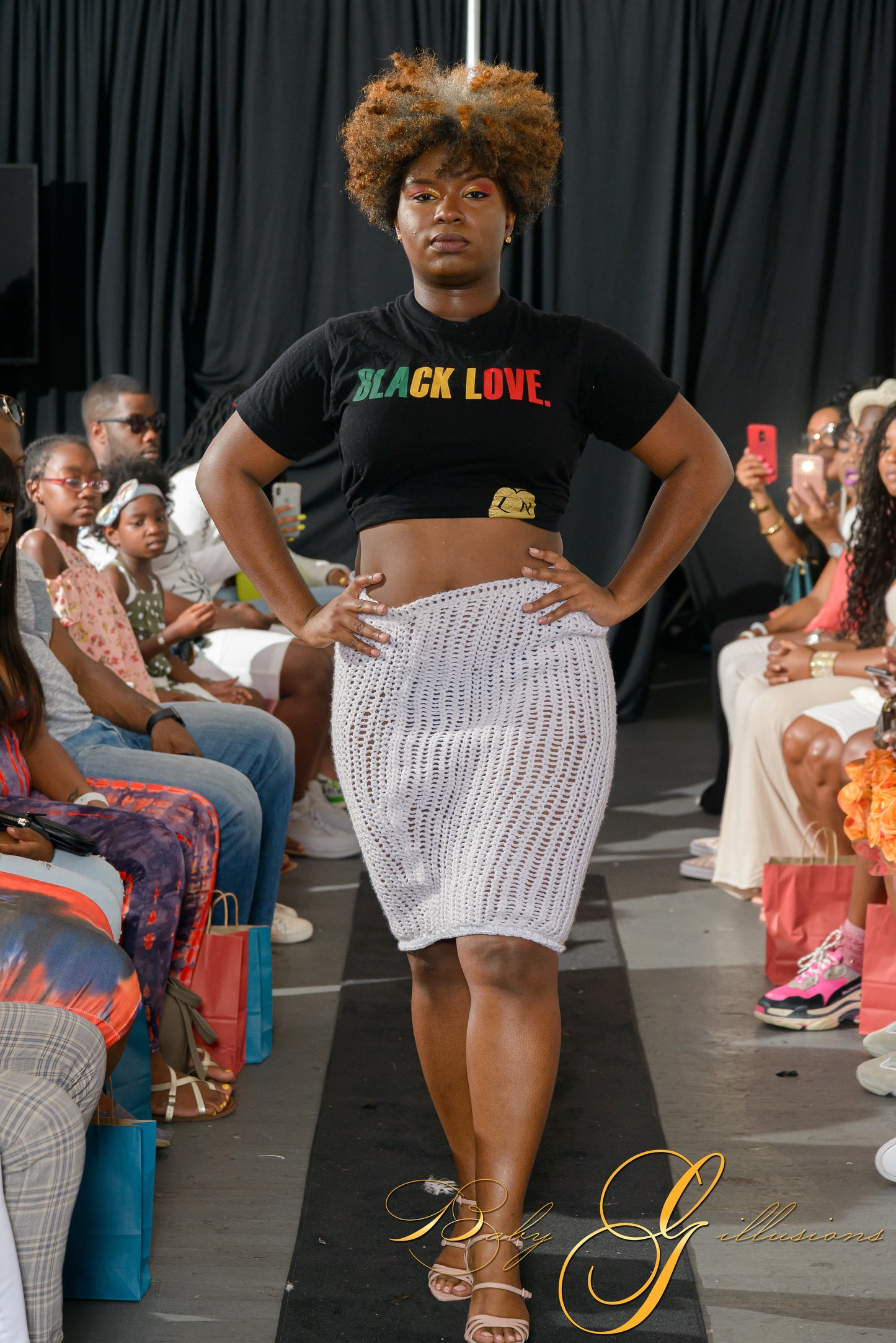 BLACK LOVE TEE